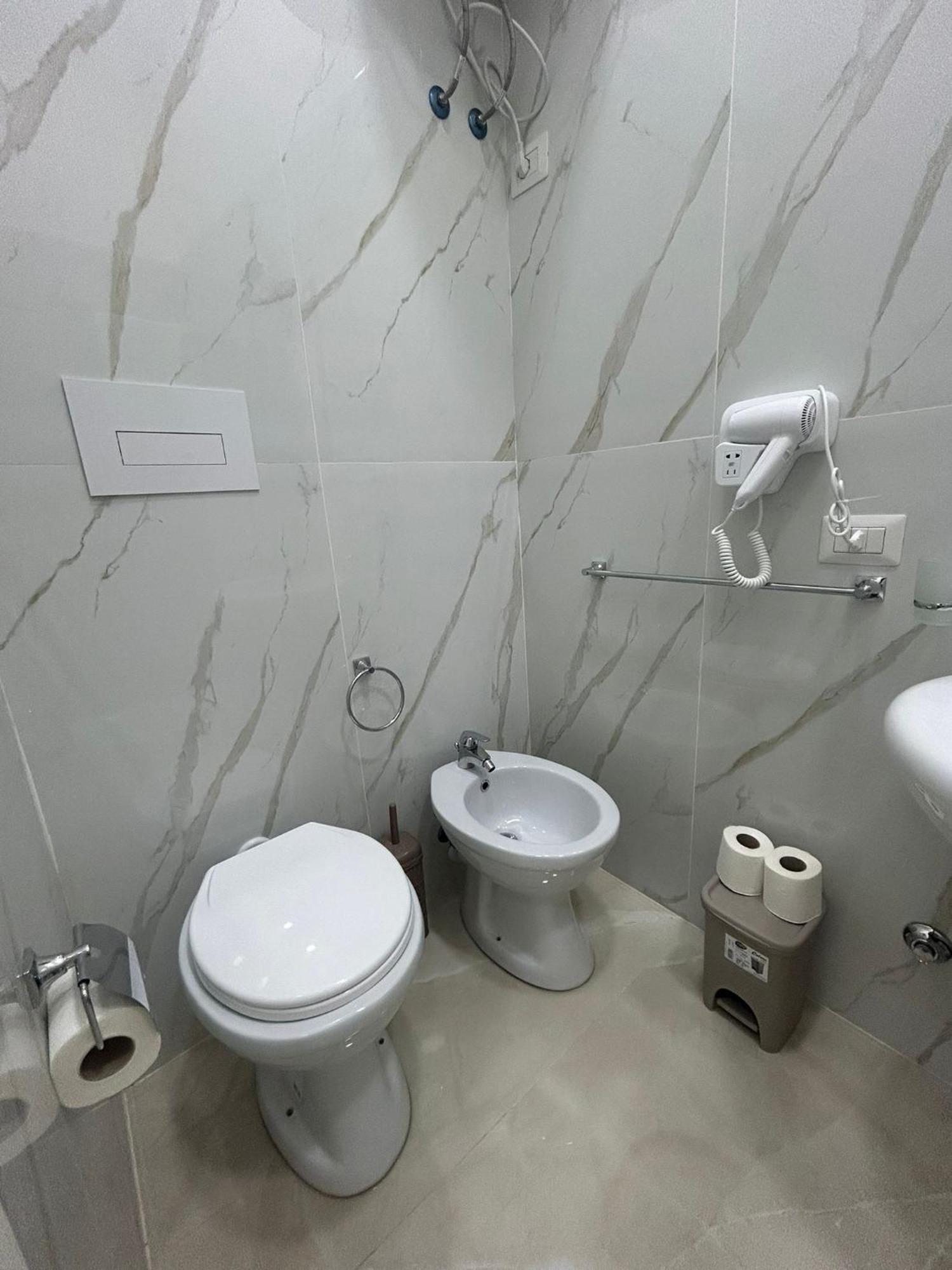 Luxury Rooms Carbonara 95 Napoli Eksteriør billede